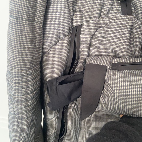 Moncler Grenoble ski jacket size 3 (large) - Picture 9 of 10